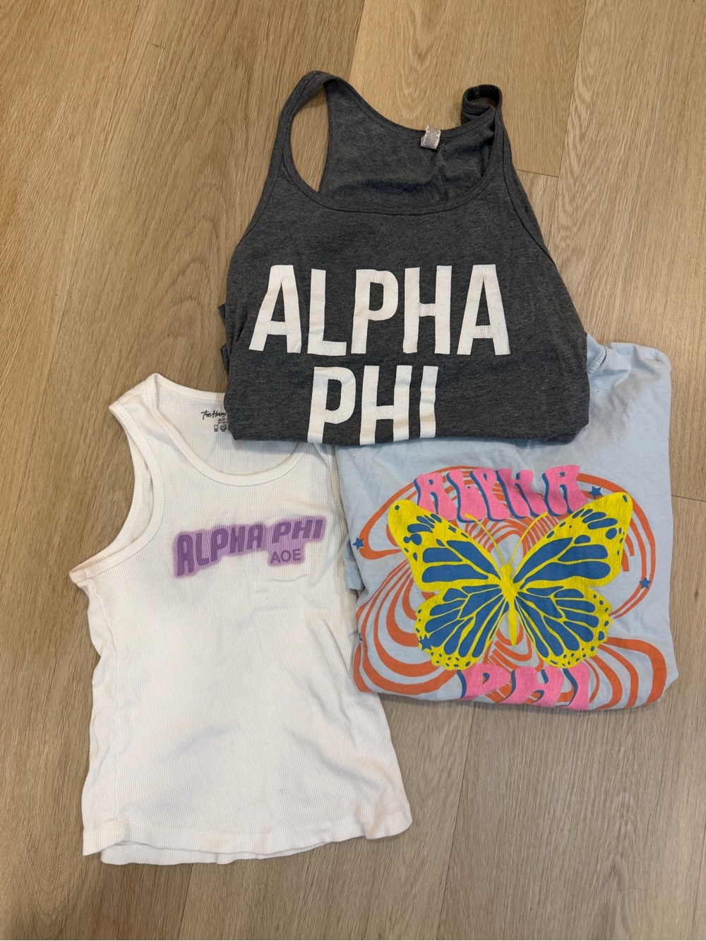 Alpha Phi Sorority 3 Piece Clothing Bundle Tanks Graphic Tee S/M